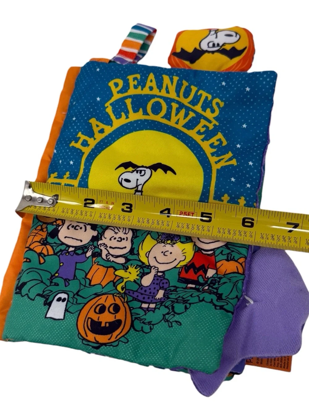 Peanuts Halloween soft cloth crinkle sound baby/childs book snoopy/Charlie brown